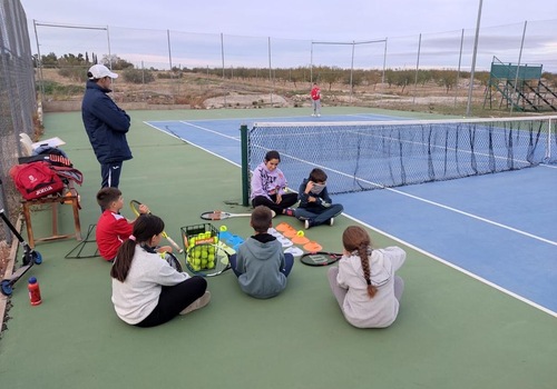 PRIMER TALLER DE TENIS