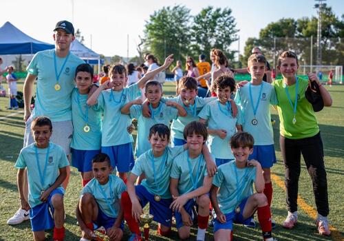 EL EQUIPO BENJAMIN CAMPEÓN DEL XIV TORNEO CORPUS