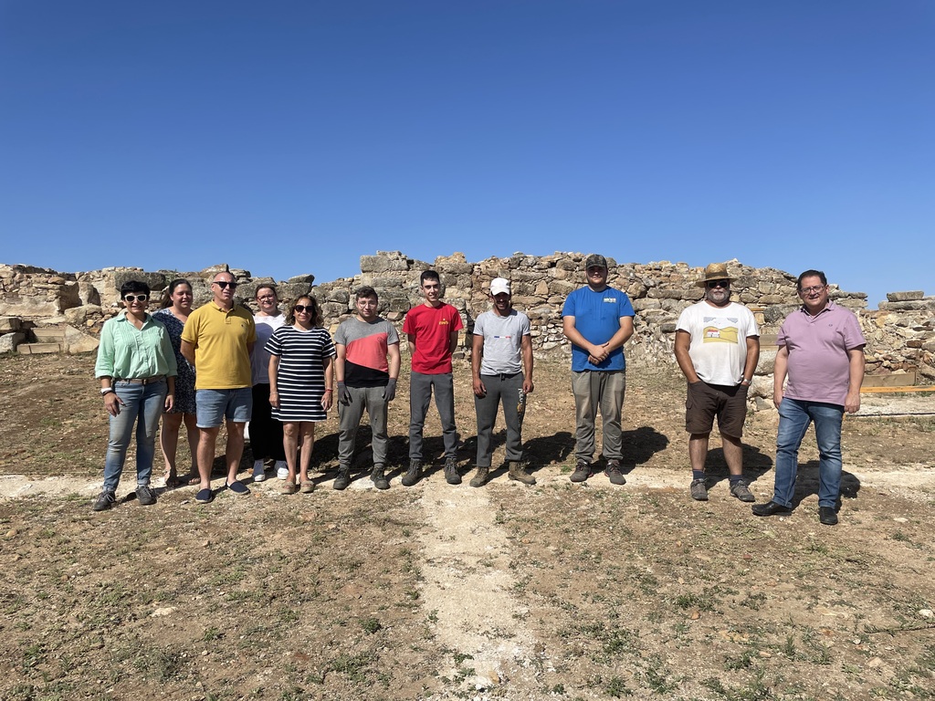 PRESENTACIÓN VIII CAMPAÑA DE EXCAVACIÓN EN LOS HITOS