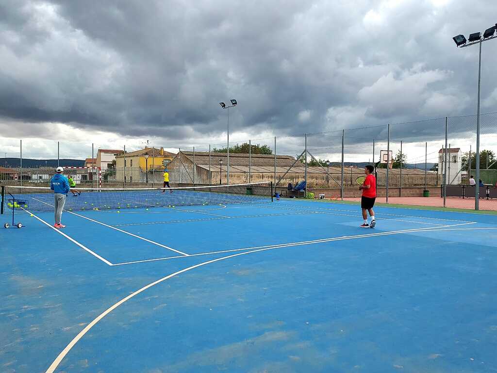 INICIO ESCUELA DE TENIS