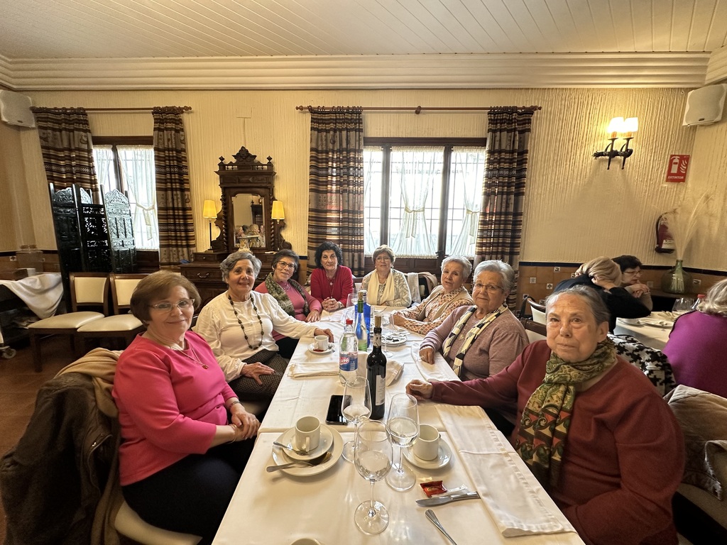 COMIDA CELEBRACIÓN DÍA INTERNACIONAL DE LA MUJER