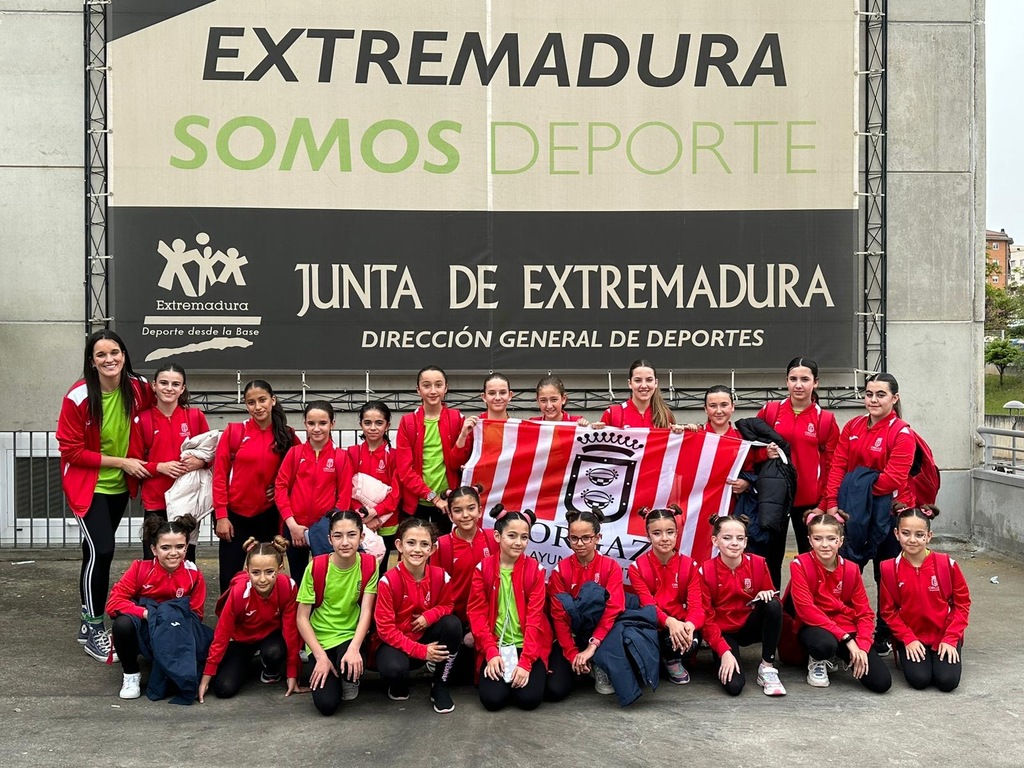 ESCUELA MUNICIPAL DE GIMNASIA RÍTMICA EN LA 28ª GIMNASTRADA DE CÁCERES