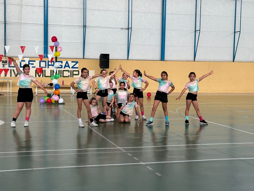 FIN DE CURSO ESCUELA MUNICIPAL DE ZUMBA