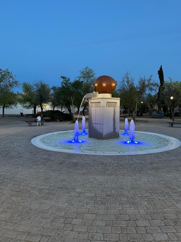 FUENTE DEL PARQUE RIANSARES 