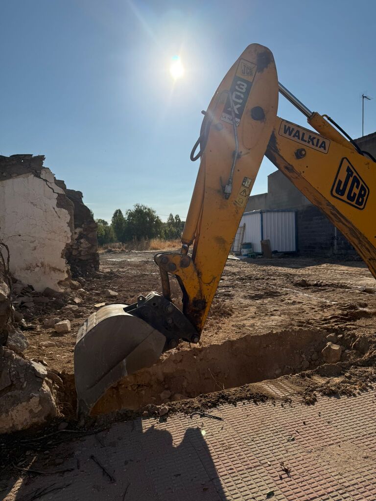 CONTINÚAN LAS OBRAS DEL FUTURO CENTRO DE INTERPRETACIÓN DE LOS HITOS