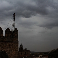 BANDERAS EN EL CASTILLO