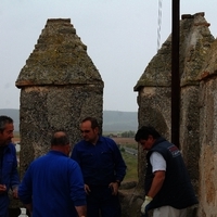 BANDERAS EN EL CASTILLO