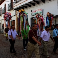 RESEÑA POR LAS ALABARDAS DEL STMO. CRISTO DEL OLVIDO