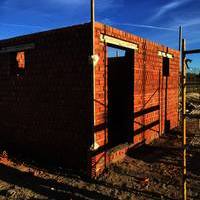 Construcción baños públicos pistas de pádel