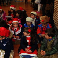 Visita de los niños del primer ciclo de Educación Primaria a los mayores