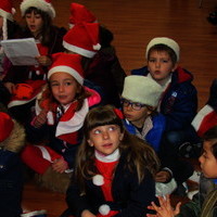 Visita de los niños del primer ciclo de Educación Primaria a los mayores