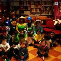 Visita de la Escuela Infantil a la Biblioteca