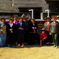 Asociacion de Mujeres celebrando el dia de la Madre