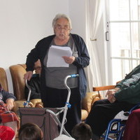 Visita de los niños del CEIP a nuestros mayores