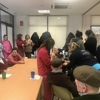 El Equipo de Gobierno y las nuevas Auxiliares Sociaosanitarias visitan la Residencia y el Centro de Día 