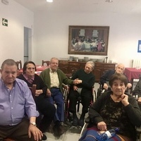 El Equipo de Gobierno y las nuevas Auxiliares Sociaosanitarias visitan la Residencia y el Centro de Día 