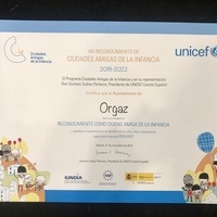 El Ayuntamiento de Orgaz ha recogido en Oviedo el Sello de Reconocimiendo de Ciudad Amiga de la Infancia 