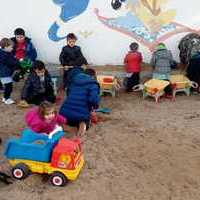 Los pequeños de la Guardería reciben la visita de sus hermanos 