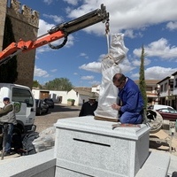 Escultura en honor a la mujer orgaceña 