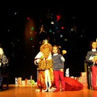 ENTREGA DE REGALOS DE LOS REYES MAGOS (I) 