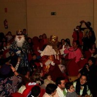 ENTREGA DE REGALOS DE LOS REYES MAGOS (I) 