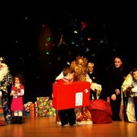 ENTREGA DE REGALOS DE LOS REYES MAGOS (I) 