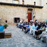 Acto de graduación en el Castillo de los Condes de Orgaz 