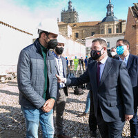 Primera piedra del Consultorio Local de Orgaz 