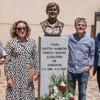 HOMENAJE A JUANA MARTÍN MAESTRO, ALCALDESA DE ARISGOTAS