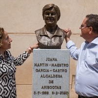 HOMENAJE A JUANA MARTÍN MAESTRO, ALCALDESA DE ARISGOTAS