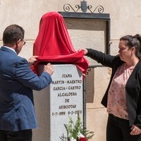 HOMENAJE A JUANA MARTÍN MAESTRO, ALCALDESA DE ARISGOTAS