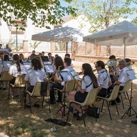 CONCIERTO DE MUSICA PARA LOS ABUELOS DE LA RESIDENCIA