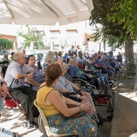 CONCIERTO DE MUSICA PARA LOS ABUELOS DE LA RESIDENCIA