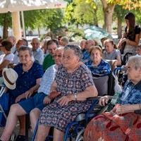 CONCIERTO DE MUSICA PARA LOS ABUELOS DE LA RESIDENCIA