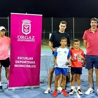 ENTREGA TROFEOS TORNEO DE TENIS FERIA 2023