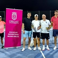 ENTREGA TROFEOS TORNEO DE TENIS FERIA 2023