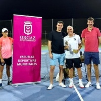 ENTREGA TROFEOS TORNEO DE TENIS FERIA 2023