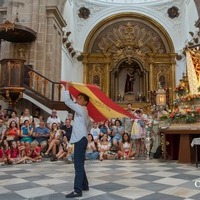 PRESENTACIÓN DE ALABARDAS AL CRISTO