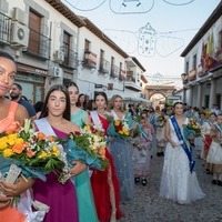 OFRENDA FLORAL AL CRISTO 