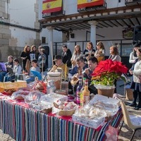 CANTANDO LA NAVIDAD Y MERCADO NAVIDEÑO 