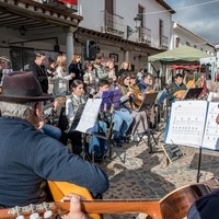 CANTANDO LA NAVIDAD Y MERCADO NAVIDEÑO 