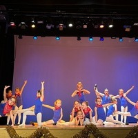 EXHIBICIÓN NAVIDAD ESCUELA DE GIMNASIA RÍTMICA 