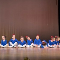 EXHIBICIÓN NAVIDAD ESCUELA DE GIMNASIA RÍTMICA 