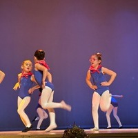 EXHIBICIÓN NAVIDAD ESCUELA DE GIMNASIA RÍTMICA 