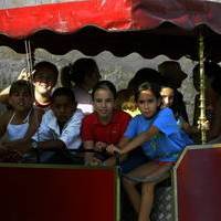 FOTOS FERIA 2004. Banda de música en el Chupinazo, fiesta de la espuma y trenecito