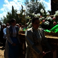 ACTOS DE LA XLII FIESTA DE PRIMAVERA. ROMERÍA Y OFRENDA FLORAL II