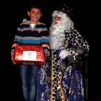 ENTREGA DE REGALOS DE LOS REYES 2014 (2)