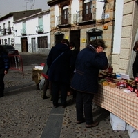 MERCADILLO DE SEGUNDA MANO Y TRUEQUE