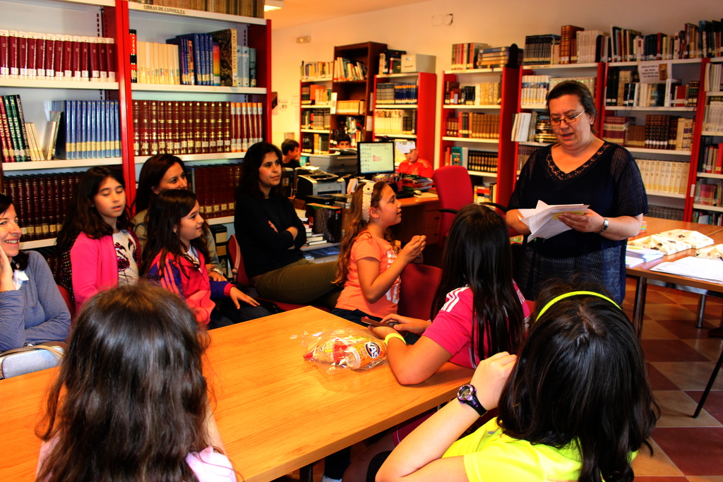 Entrega de premios concurso de cuentos y poesía Fiesta de Primavera